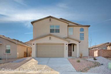 Main picture of 4318 Golden Eagle Ct NE