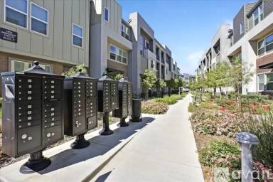 Main picture of 1882 Midnight Cir