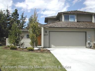 Main picture of 2919 NW Golf Course Dr