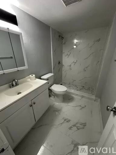 Main picture of 6840 Pembroke Rd