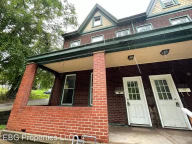 Main picture of 1522 Antrim St