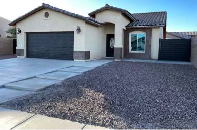 Main picture of 452 N Fernando Padilla Ave