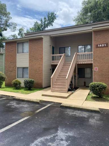 Main picture of 1401 Willow Bend Way