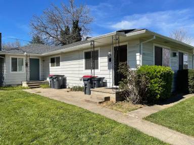 Main picture of 815 Broad St
