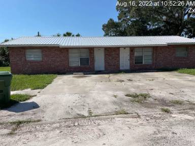 Main picture of 213 Oleander Dr