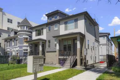 Main picture of 2814 Federal Blvd