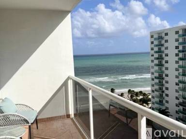 Main picture of Sea Air Towers Condo