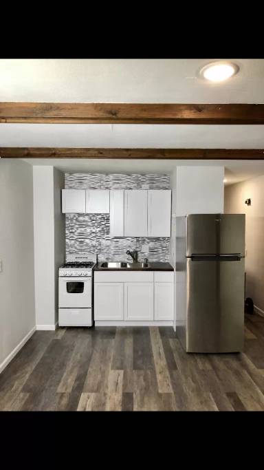 Main picture of 7102 Cottage Grove Rd