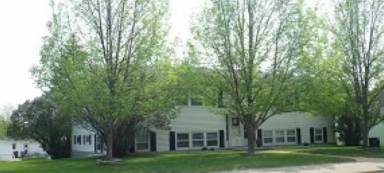 Main picture of 958 3rd Ave W
