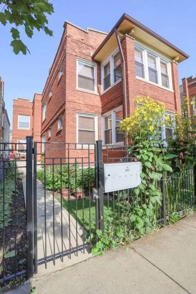 Main picture of 2734 N Campbell Ave