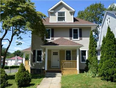 Main picture of 652 Wayne St