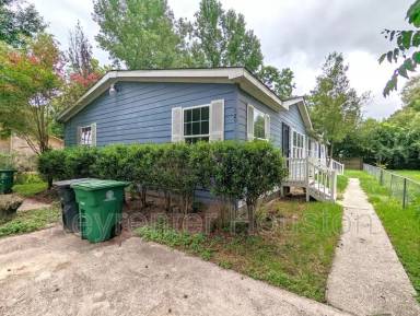 Main picture of 829 Marjorie St