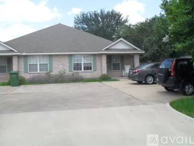 Main picture of 808 Blanco Ln