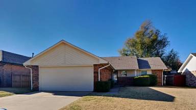 Main picture of 3713 Windscape Ct