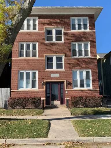 Main picture of 1438 Main Street - AB5