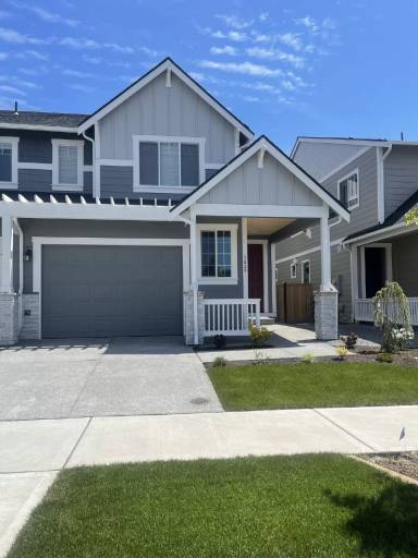 Main picture of 5429 50th Loop SE