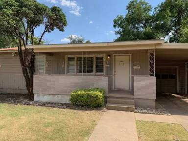 Main picture of 3415 39th St