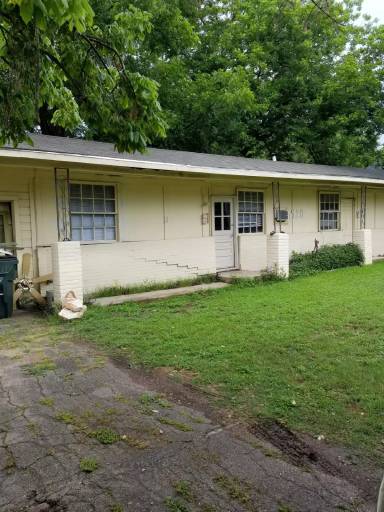 Main picture of 1420 W Hopkins St