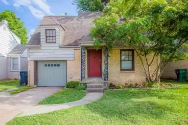 Main picture of 2204 NW 30th St