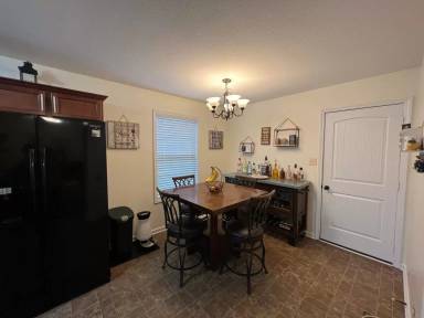 Main picture of 3824 Maliki Dr