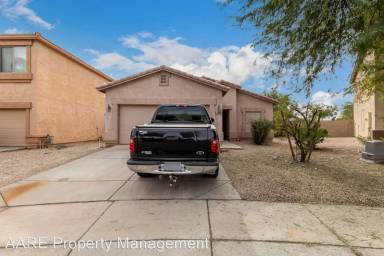 Main picture of 89 E Palomino Way