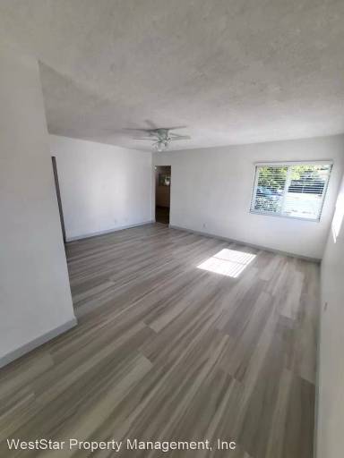 Main picture of 25111 Ebony Ln