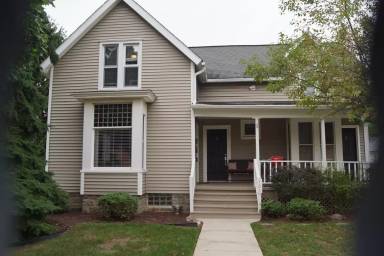 Main picture of 105 N Union St