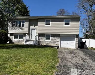 Main picture of 378 Dallas Dr