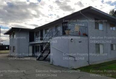 Main picture of 2641 Niles St