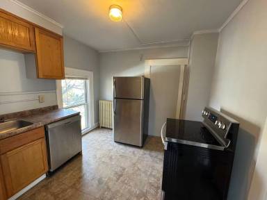 Main picture of 16 Pearl St