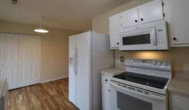 Main picture of 2655 Stratford Lake Rd