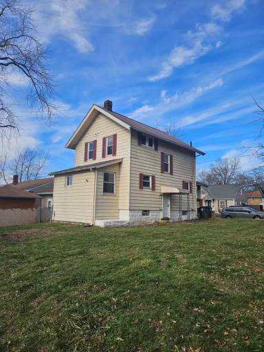 Main picture of 744 Silvercrest Ave