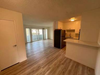 Main picture of 10205 Pinewood Ave