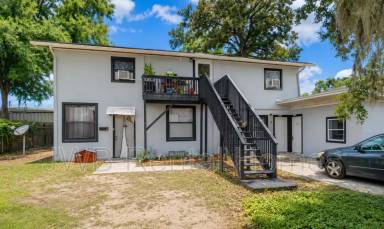 Main picture of 1204 Glencoe St