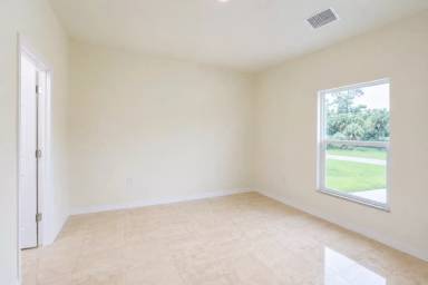 Main picture of 3310 27th St W