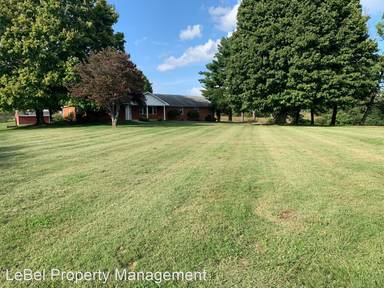 Main picture of 4582 W Andrew Johnson Hwy