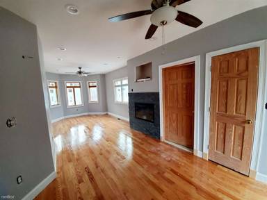 Main picture of 1332 Eastern Ave