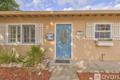Main picture of 1209 Darwin St
