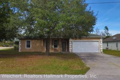 Main picture of 3116 N Covington Dr