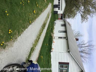 Main picture of 4505 Clark St