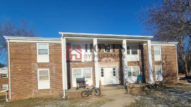 Main picture of 916 Parkview Dr