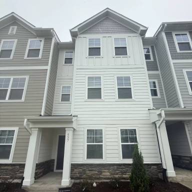 Main picture of 537 Deercroft Dr