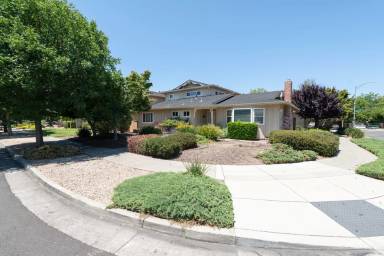 Main picture of 2953 Walgrove Way