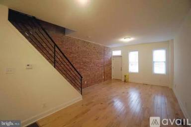 Main picture of 2641 Tulip St