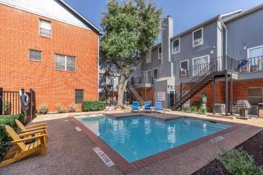 Main picture of 600 Bagby Ave