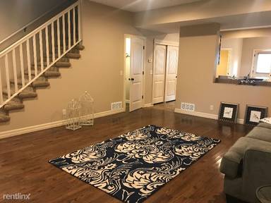 Main picture of 140 N 41st St