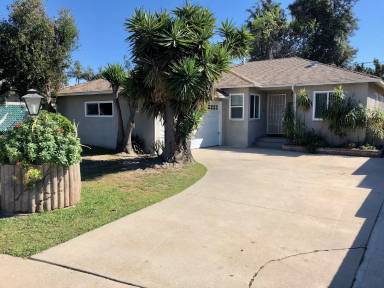 Main picture of 1416 W 152nd St