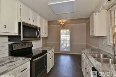 Main picture of 5615 C St