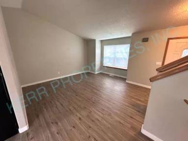 Main picture of 15837 Jade Glen Ave