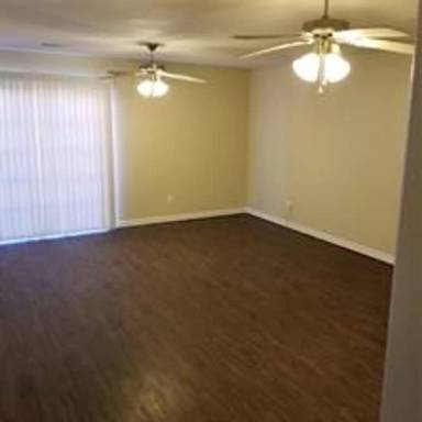 Main picture of 330 Graystone Cir